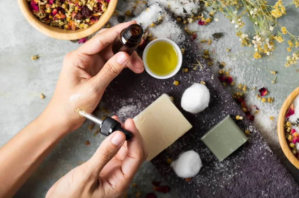 img-woman-using-skincare-products