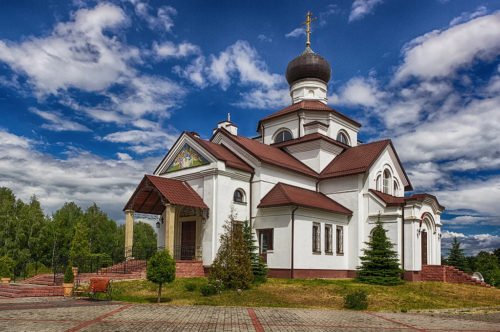 foto-post-o-hrame-v-Tarasovo