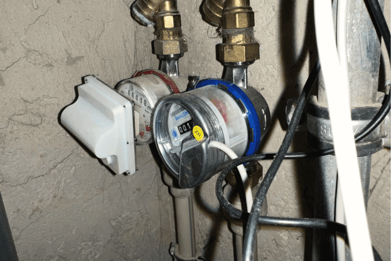 foto-post-ob-ustanovke-i-ekspluatacii-schetchikov-na-vodu