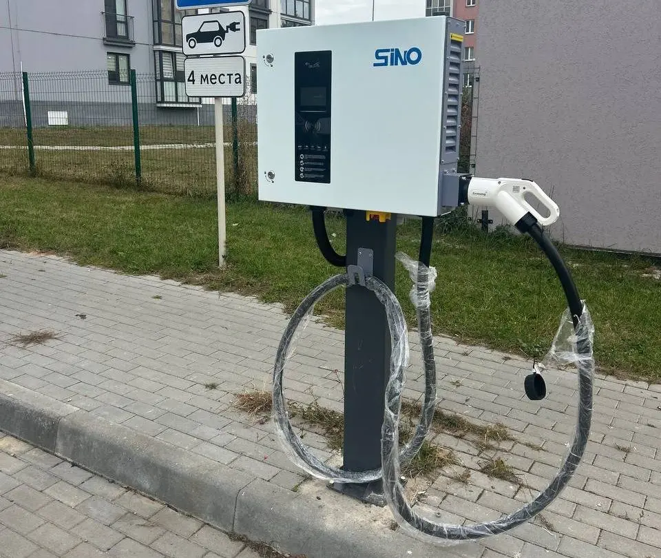 foto-post-ob-elektrozariadnih-stanziah-v-Zhanovichi